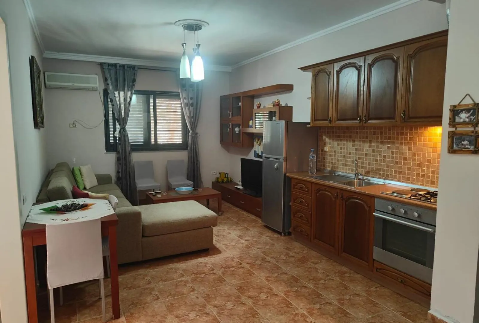 Apartment Seaview Golem Devi