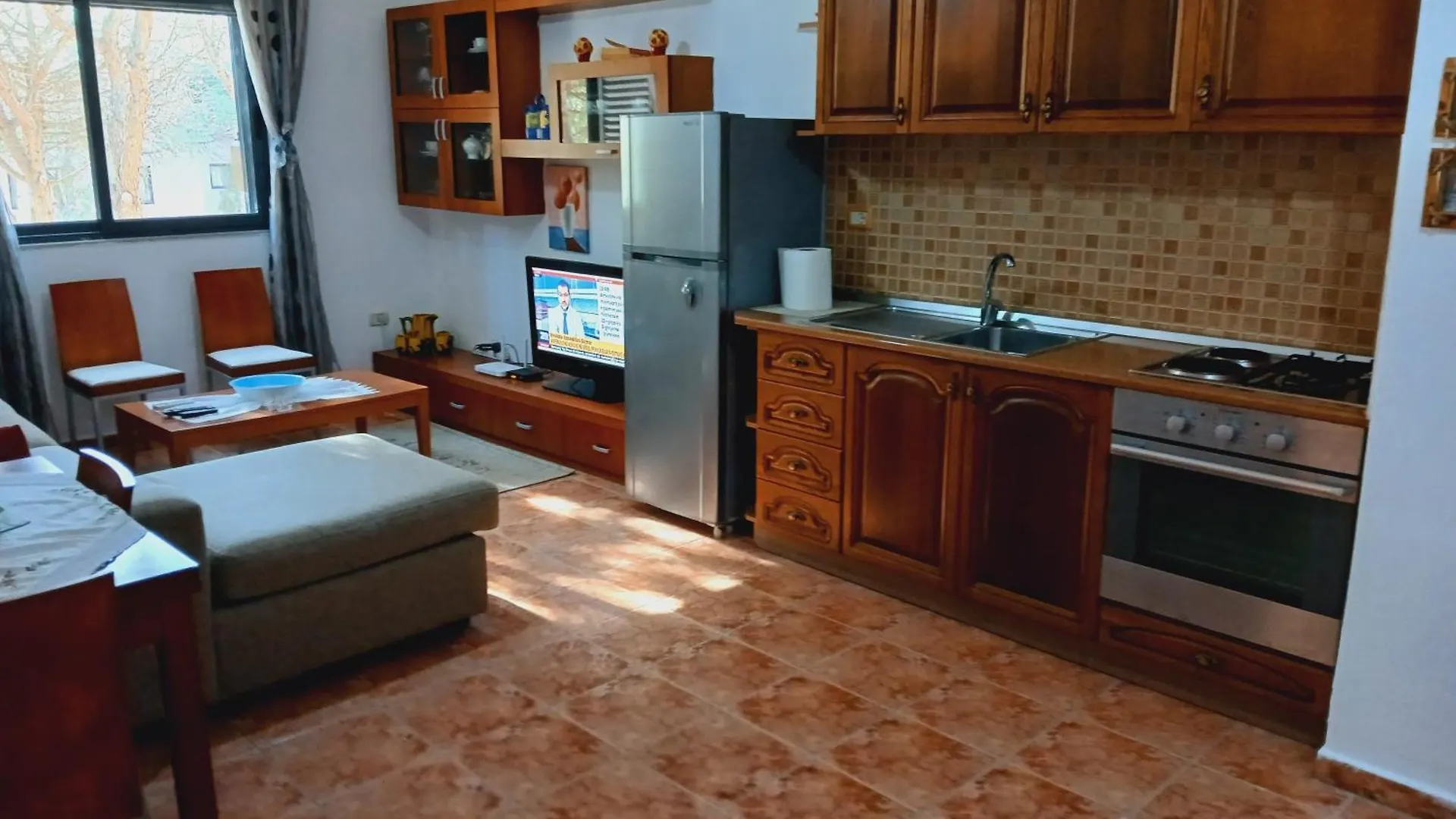 Apartment Seaview Golem Devi
